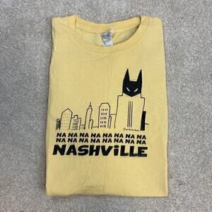 Gildan Na-Na-Na-Na Nashville Graphic T-Shirt Yellow Black Print Size XL
